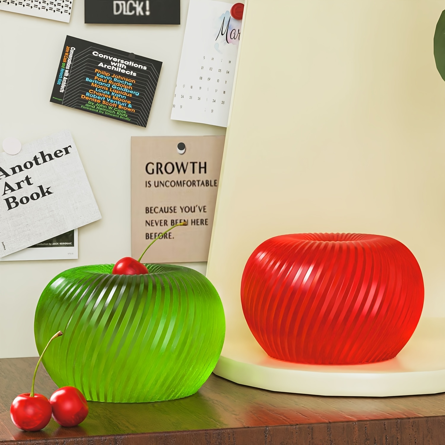 A trendy red apple silicone mo - Candle Making Items recension och pris